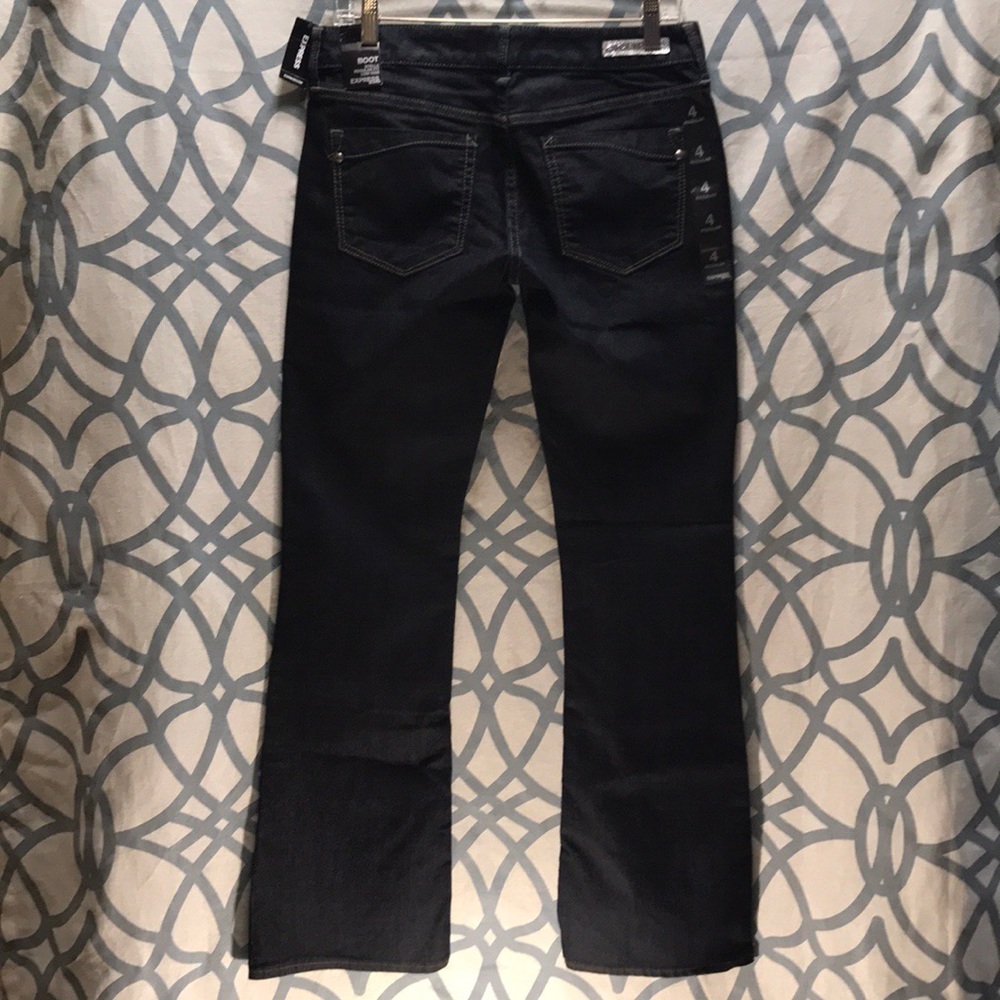 Express Jeans - Picture 2 of 8